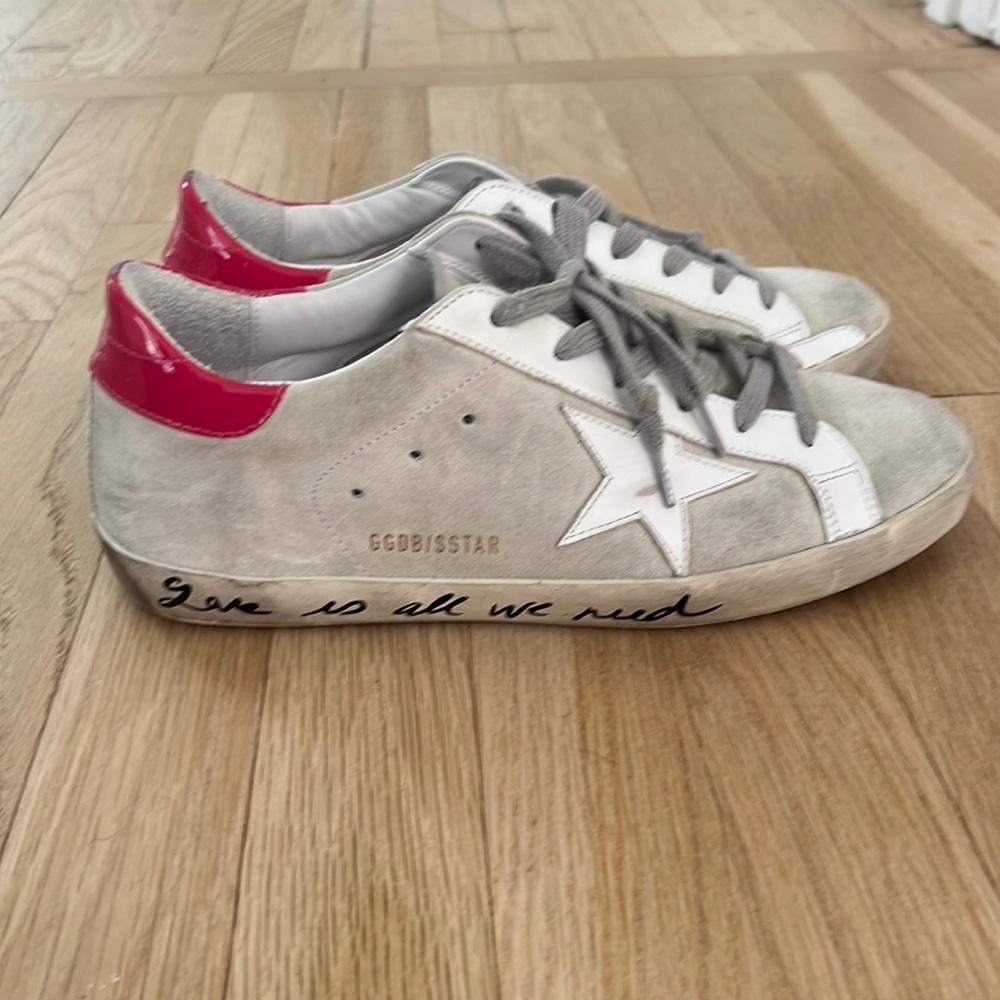 Golden Goose Superstar Size 39